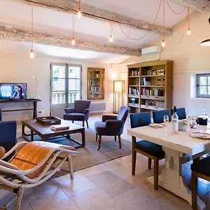 Appartement Domaine Des Peyre, Robion en Luberon